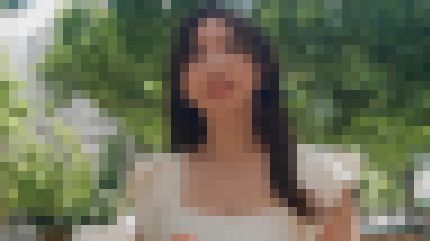 清楚でFカップの30歳人妻が硬い他人棒で奥を突かれ快感に顔を歪ませ何度も絶頂