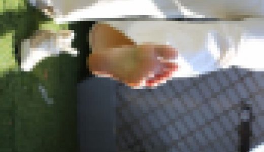 20歳専門学生の学校帰りの足の裏