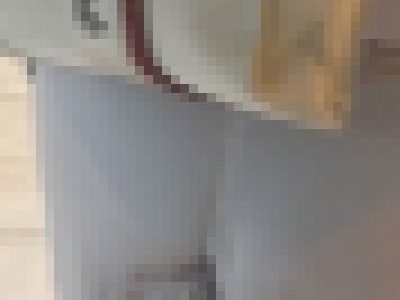 【P透け】嘘でしょ？白パンから黒パンティを堂々と晒すお姉さん