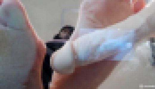 【顔出しあり】フォロワー数1.5万越え！美女ERENA様の素足下のデイルド踏み