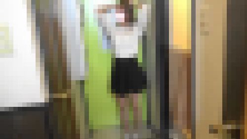 （動画）スレンダー美脚美女💛①（肌色ストッキング）