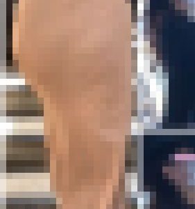 【OLシリーズ】スレンダーOLの可愛いお尻のパンティーラインを強調【54】