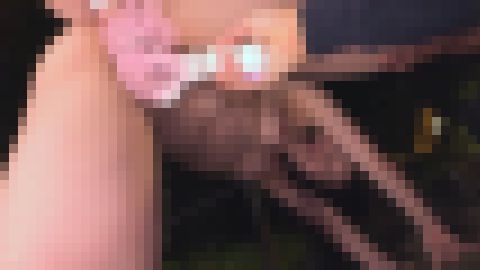 真夜中の悪戯！美女を野外で羞恥玩具漬け