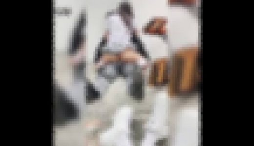 完全流出映像　鬼畜教師が体育館裏でｊ〇と合体