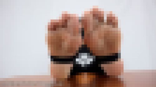 足裏フェチ　トレンカ女性の足の指f844