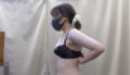 健診前着替え盗撮！ 一時間ver4 美人多数！ ワンコイン！