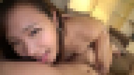 スレンダー美乳の21歳大学生が巨根で突かれる快感に恥ずかしさを忘れ喘ぎまくる