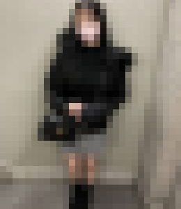 顔出し【個人撮影】ケツが危険過ぎる美女とのハメ撮り_絶対に中出ししないでと言われましたが我慢出来るハズも無く膣奥に種付けしてきま