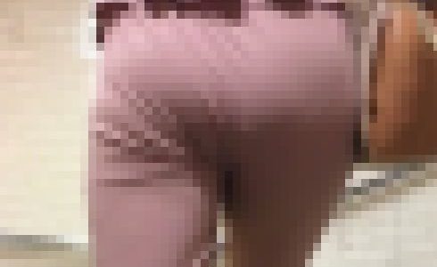 「キレイ系お姉さん１７０cm超える見事なスタイル」