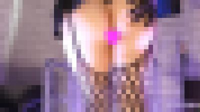 【正面観察】激ミニフリフリ＆ハイレグTバック