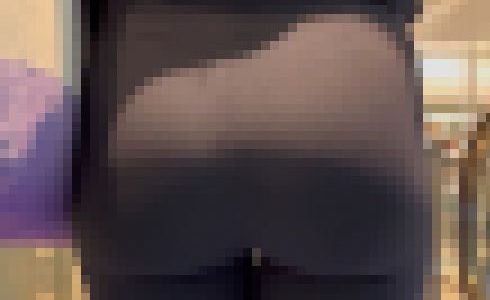 【発展途上の柔らかさ！】「モチっと巨尻の全身真っ黒モデル(1名)」