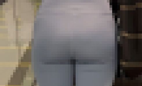 【お見事なプリッと感！】「ジム帰り美女のレギパン(1名)」