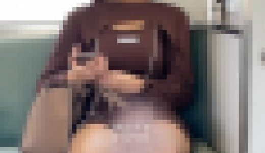 セクシーなお姉さんタイトワンピでパンチラ