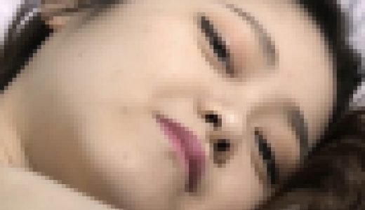 24個撮4K美女顔接写1