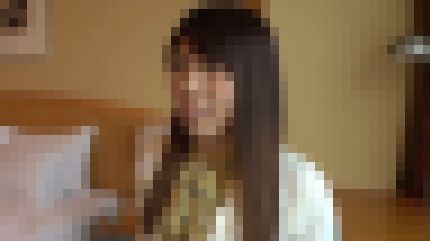愛想の良い22歳パチンコ店員が初めての撮影で楽しそうにエッチをして喘ぎまくる