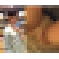 【妄想】逆さ撮りパンチラ006　本棚の向こうに君を見つけた