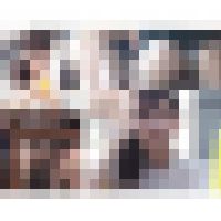 会話に夢中でお股ガラ空き生P丸見え清楚可愛い女子の極上対面ぱんちら