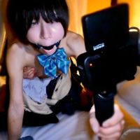 『顔出しボーイシュを口枷して涎プレイ虐め！！危険日に外出ししたのに中に入れて手マン』